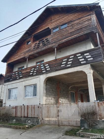 Casă cu Teren 2800 Mp în Central