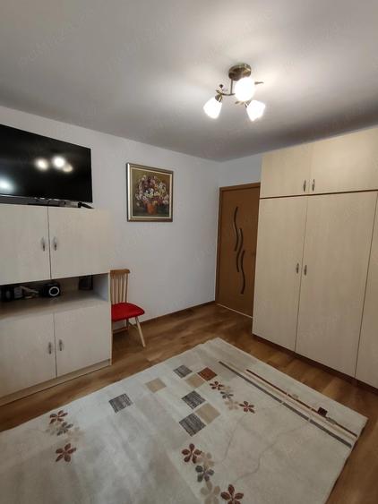 APARTAMENT DE INCHIRIAT - 3