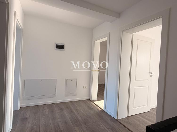 Duplex cu 4 camere cu Teren 250 Mp în Săcălaz