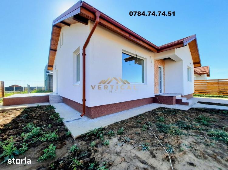 Casă cu 3 camere cu Teren 427 Mp în Berceni
