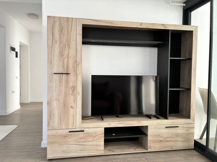 Apartament cu 3 camere decomandat în Fundeni