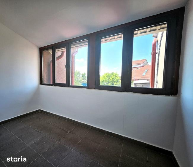 Apartament cu 4 camere în Giulești
