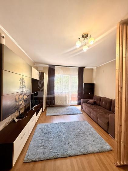 Apartament cu 2 camere semidecomandat, mobilat în Florești