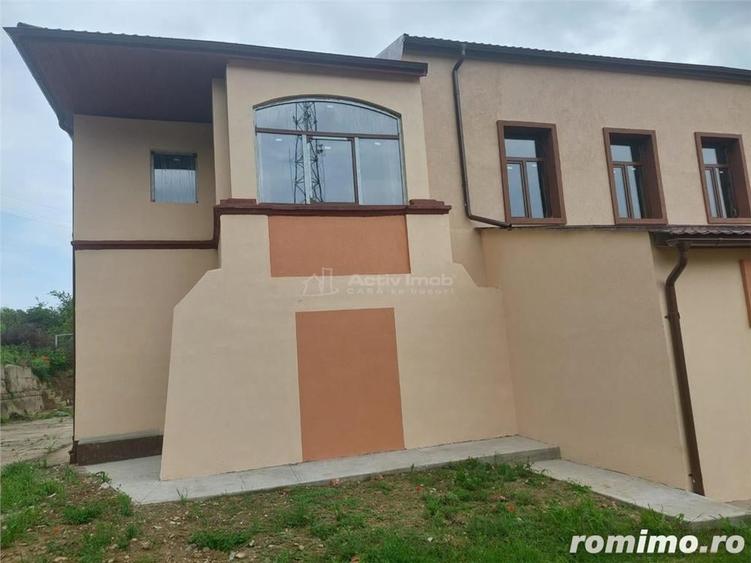 Casă cu Teren 1971 Mp în Central