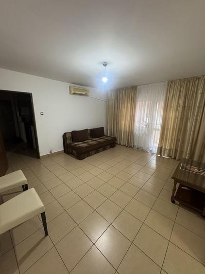 Apartament cu 2 camere semidecomandat în Unirii Nord