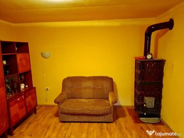 Casă cu 2 camere în Suceagu