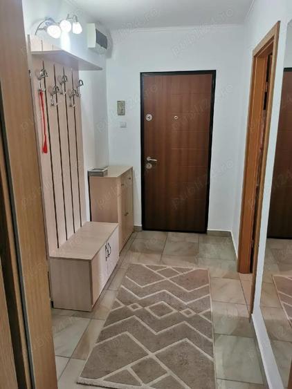 Inchiriez apartament 3 camere, Strada Cugir - 4