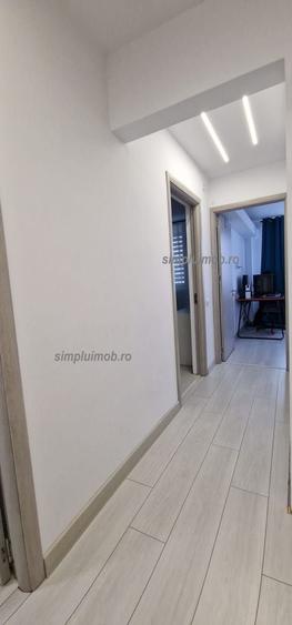 Mobilat Utilat 3 camere Auchan Titan sector 3 - 8