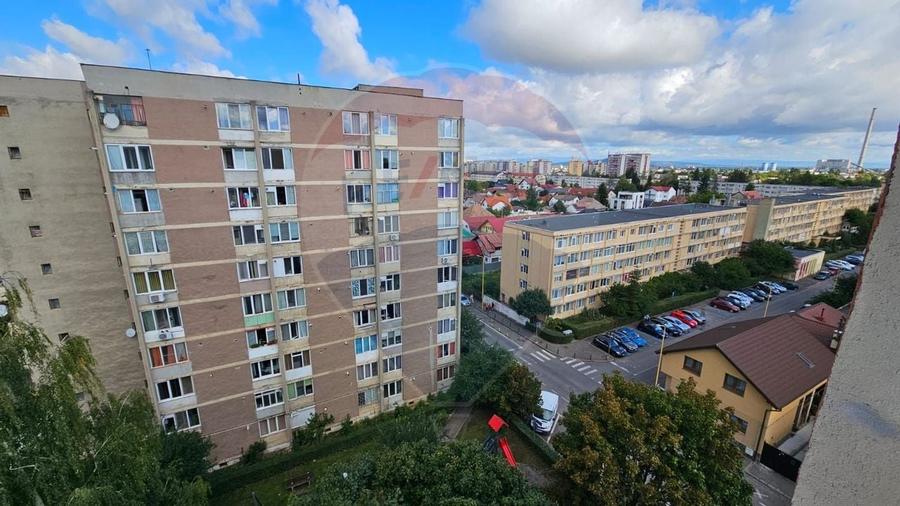 GARSONIERA  decomandata, cu priveliste  - DE VANZARE- BV/  str Traian! - 19