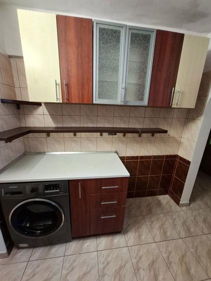 Vand apartament 2 camere - 1