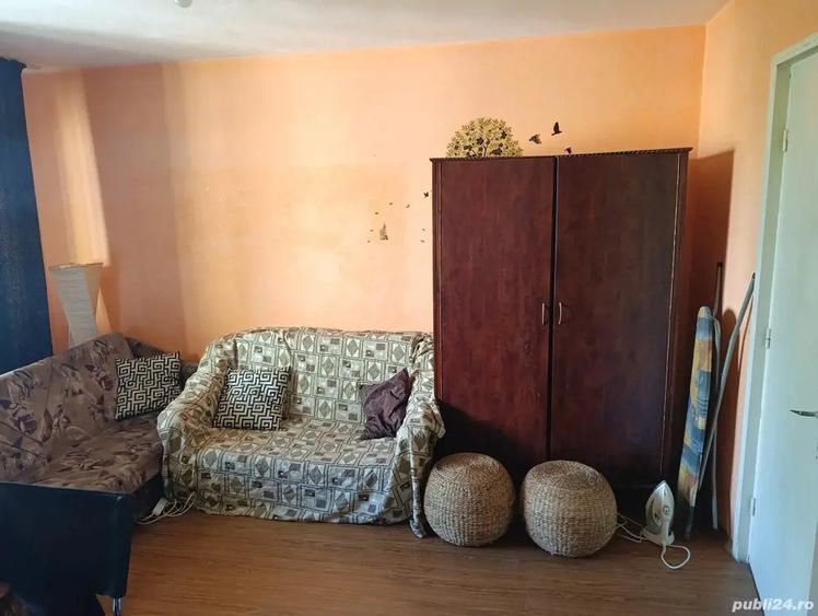 Vand apart 2 camere zona Peco - 5