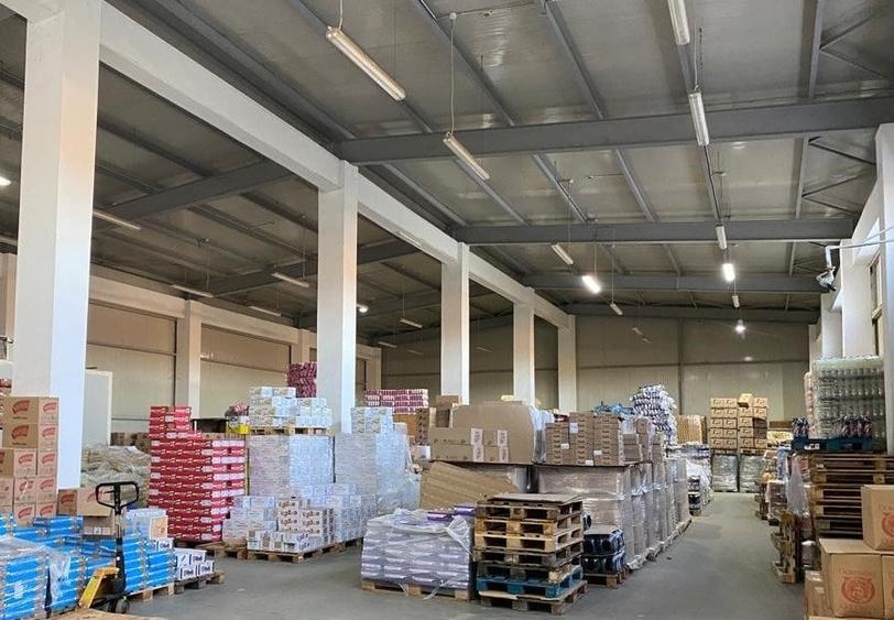 Hală + Clădire de birouri - 860 mp! Teren 2000mp. - 4