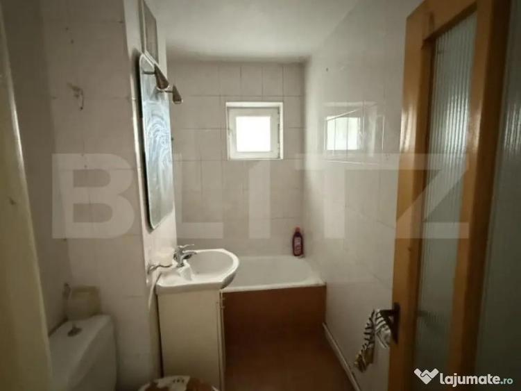 Apartament cu 3 camere, decomandat, zona George Enescu - 2