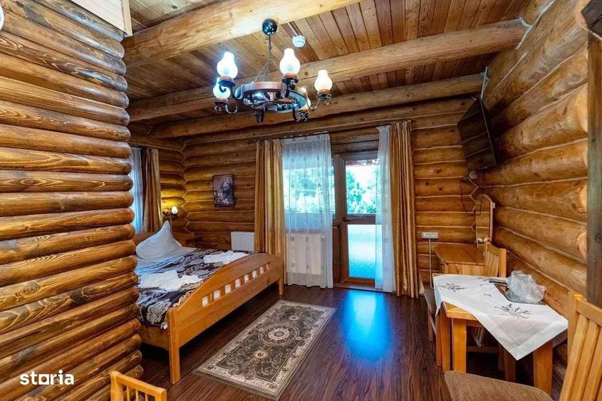 Pensiune cu restaurant comercial ,SI casa de locuit - 1