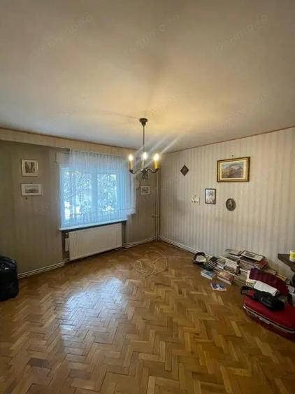 Apartament 3 camere, 98 mp, zona Sasar - Biblioteca Judeteana - 9