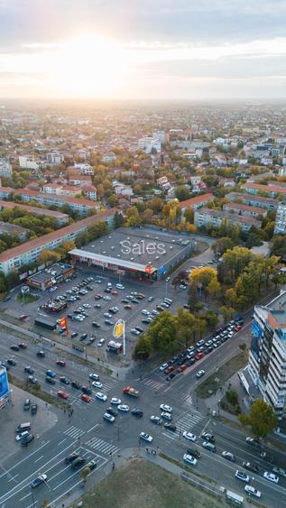 Oportunitate Birouri – Spațiu Personalizabil în Zonă cu Trafic Intens