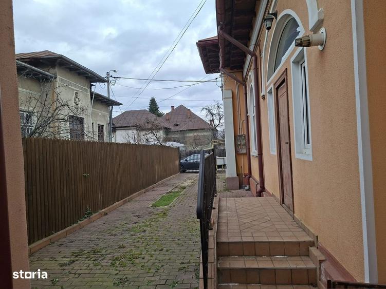 Central(zona Lic I.L.Caragiale),casa de vanzare - 11