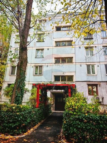 Apartament cu 2 camere -  zona P-ta Resita - 6