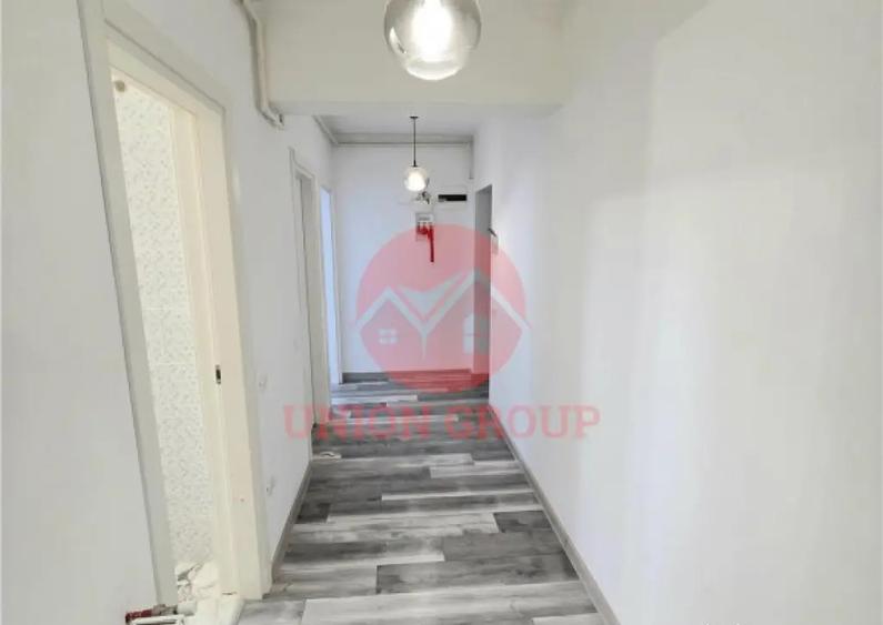 Apartament 3 Camere, Decomandat, Palazu Mare - 7