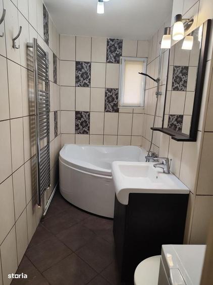 Proprietar Apartament 3 camere etaj 2/4, insorit, Piata Astra +parcare - 1