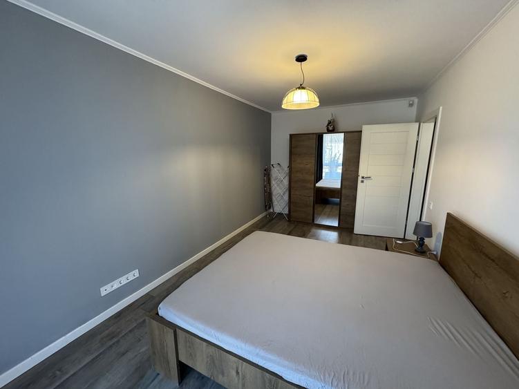 Apartament spațios si luminos cu 2 camere Semicentral, Crinului. - 4