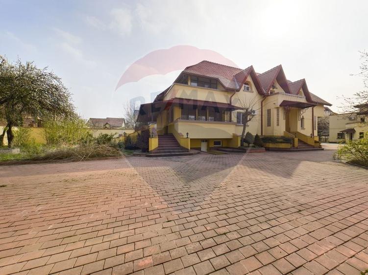 Casa / Vila cu 21 camere de vanzare in zona Alexandriei - 4