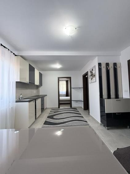 Apartament cu 2 camere decomandat în Lipovei
