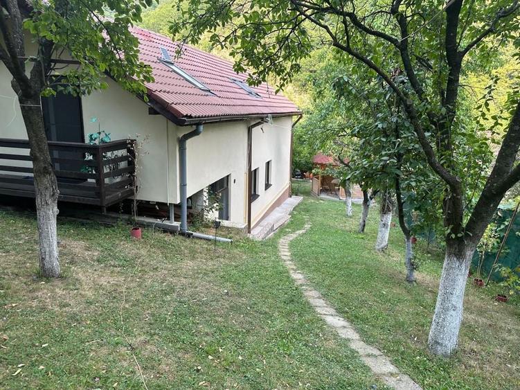 Vand casa Baile Olanesti, jud Valcea. - 1
