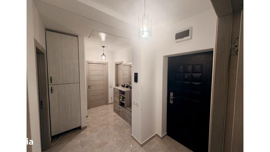 Apartament 2 Camere , boxa , loc de parcare si mansarda incluse . - 4