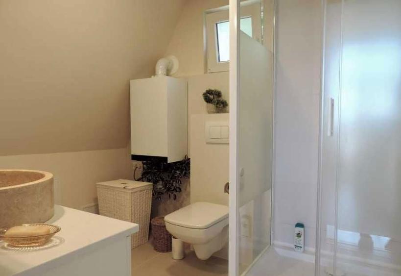 Casa A-Frame intre munte, pe termen lung - 5