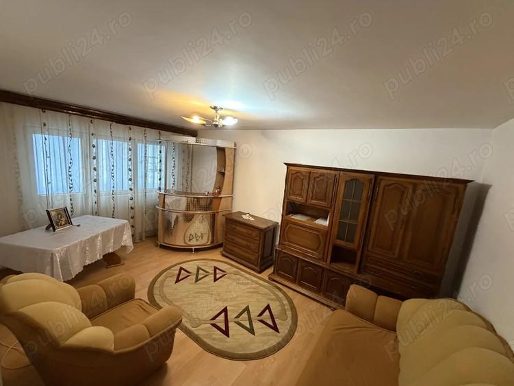 Inchiriez apartament cu 3 camere - 11