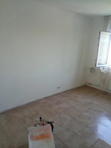 Garsonieră semidecomandată în Rahova