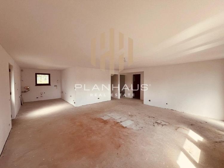 Casă in Mocira pe parter ,semifinisata ,493 mp teren - 1