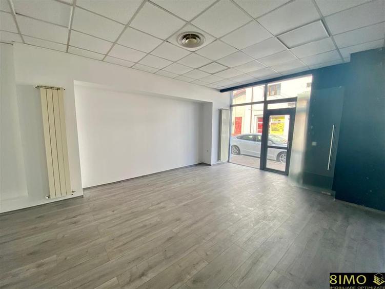 Spatiu comercial 65 mp, central, zona Piata Mare - 1