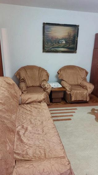 Inchiriez apartament