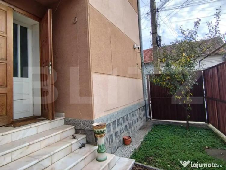 O casa cu poveste ?i structura solida, in centrul Lugo - 4