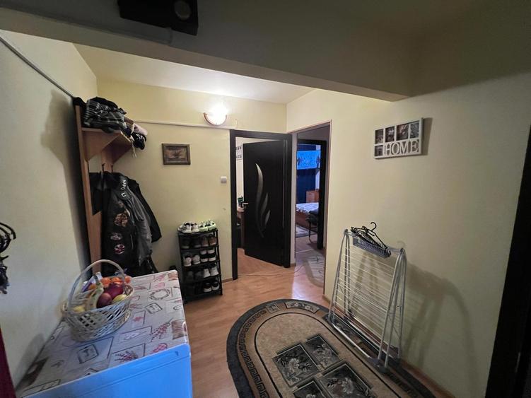 Apartament 3 camere decomandat Brasov - 6