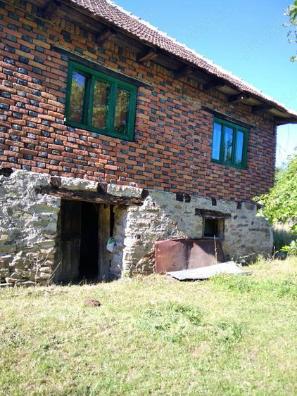 Vand casa la munte - 3