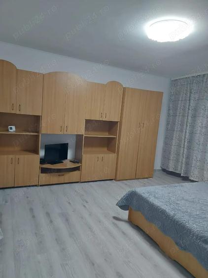 Inchiriez garsoniera - 2