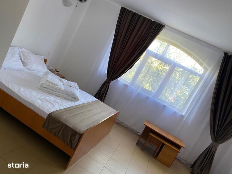 Complex 750 metri de plaja inchiriat ca azil de batrani cu randament - 1