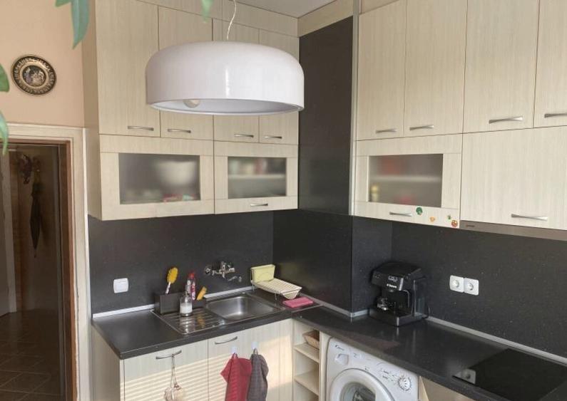 Apartament cu 2 camere de inchiriat in zona Piata Resitei - 1