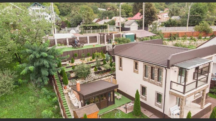 Modern villa for sale, 5 bedrooms, 180 sq.m, Piatra Neamt - 4