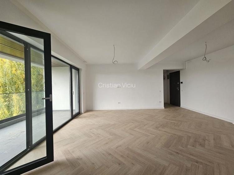 Penthouse Iancu Nicolae British School