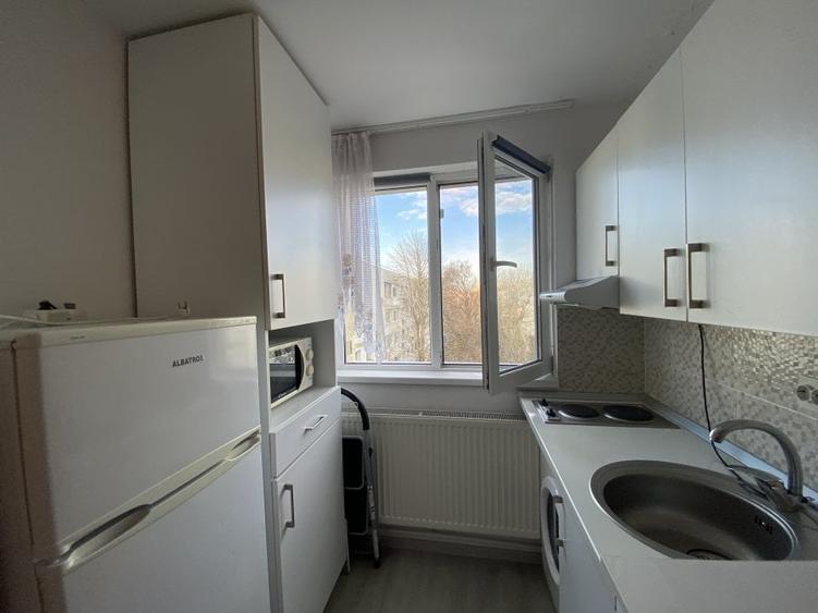 Garsoniera 1 Decembrie 1918 Metrou 600 m - 8