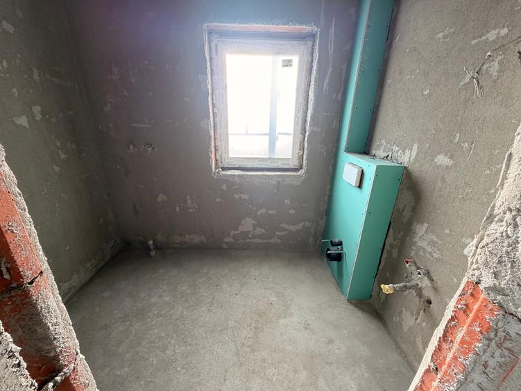 Casa noua P+1+M 6 cam. Util 164mp. Teren 250mp - 15