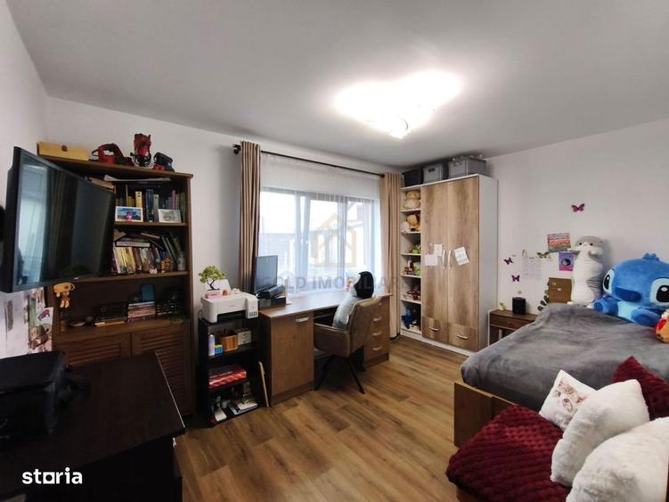 Casa 4 camere de vanzare Catalina - 7