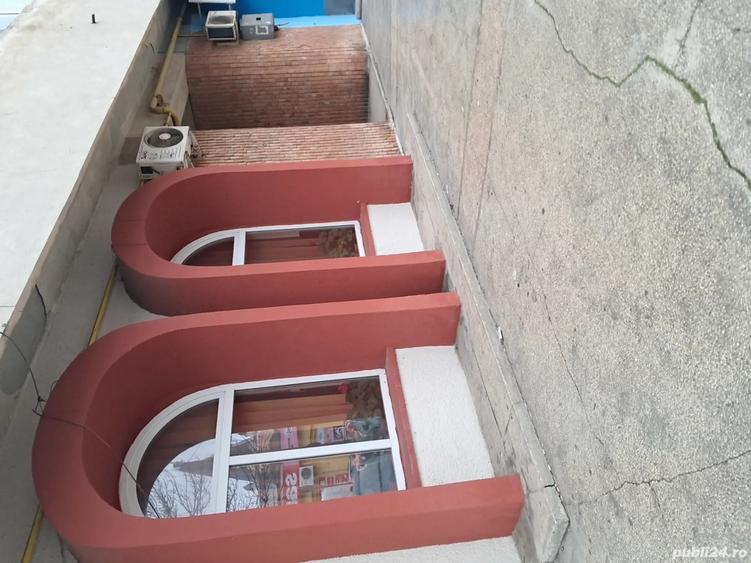 Ofer spre inchiriere spa?iu comercial de 35mp in zona Tomis 3,Constan?a - 3
