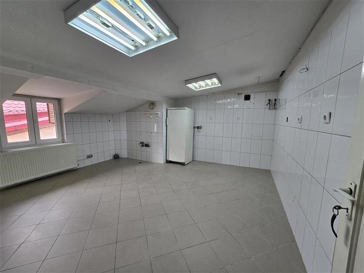 O CASA IN CARE LINISTEA DEVINE PARTE DIN VIATA DE ZI CU ZI - 17