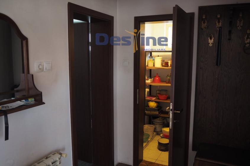 VAND CASA 3 CAMERE,POD,PIVNITA,2 GARAJE,FOISOR,DEJ - 2