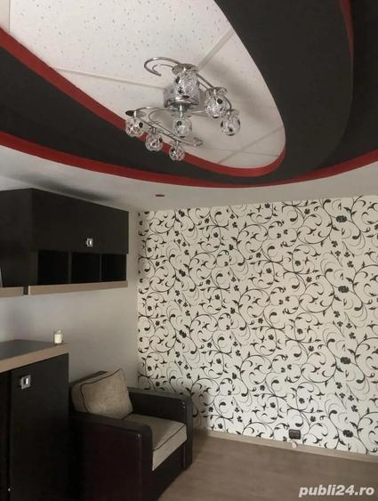 Vand apartament cu 3 camere etaj 2, decomandat, situat in Rovinari - 3